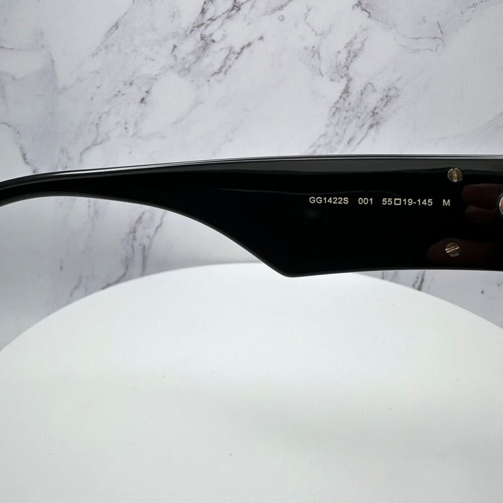 New Gucci Sunglasses - Picture 8 of 16